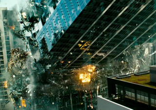 Illustration for article titled Transformers 3 is a movie about how wrong you were to hate Transformers 2